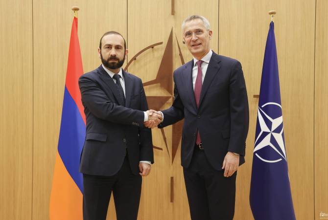 Mirzoyan NATO Genel Sekreteri Stoltenberg ile görüştü